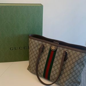 Gucci Ophidia GG Medium Tote